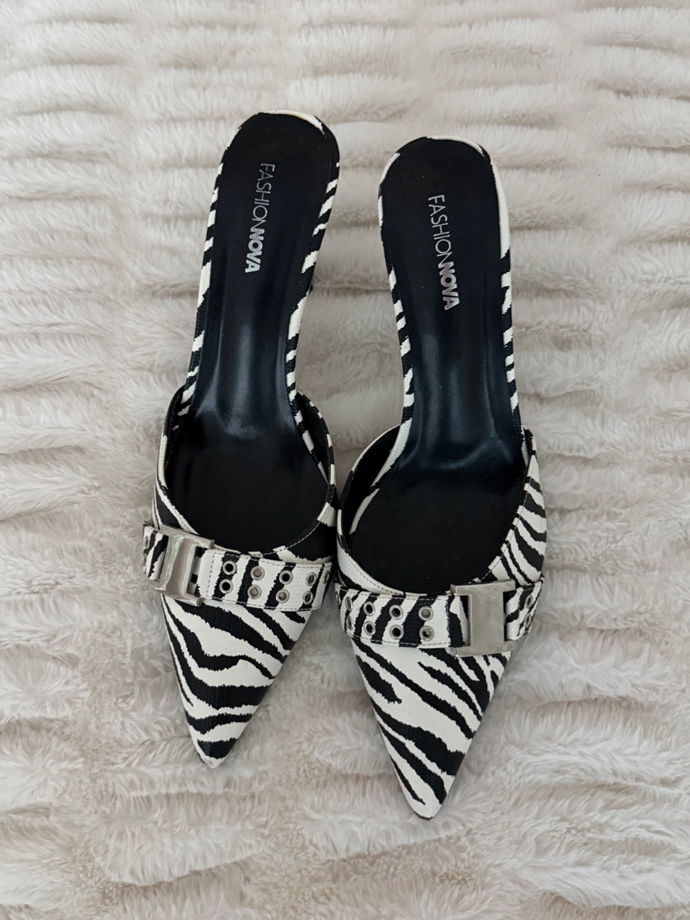 Fashion Nova Black & White Zebra Pointed Toe Mules